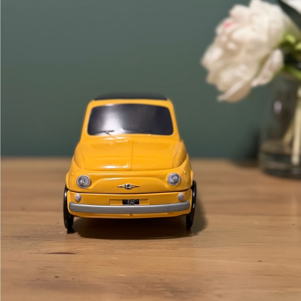 Vintage Fiat 500 Yellow Car Tin Collectible | Official Product | Retro Box - Picture 2 of 10